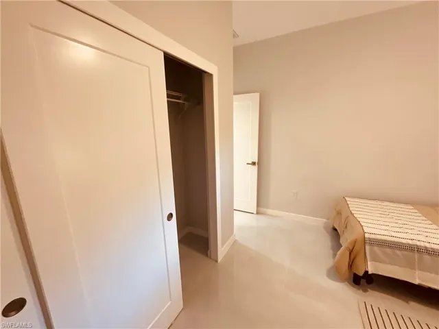 Bedroom with a closet