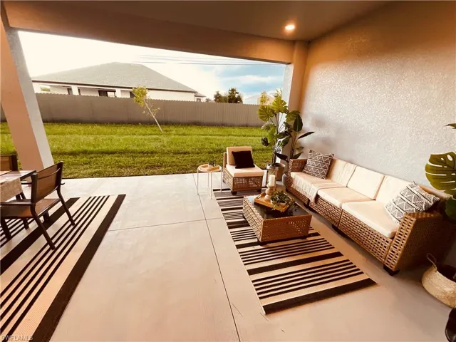 View of patio / terrace featuring an outdoor living space
