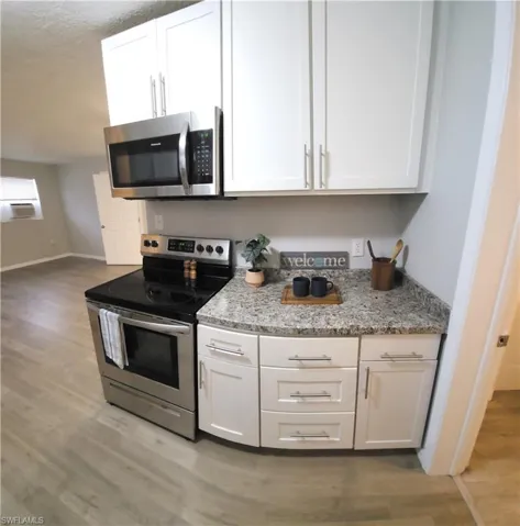 2981  Market  ST, Fort Myers, FL 33916
