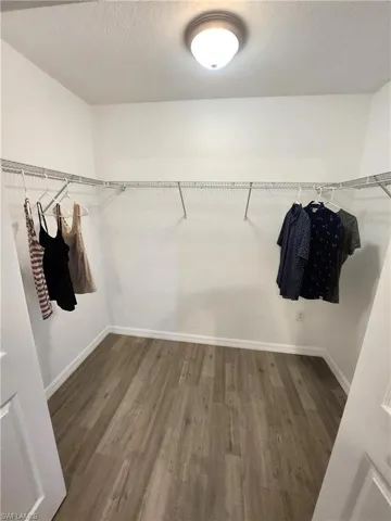2981  Market  ST, Fort Myers, FL 33916