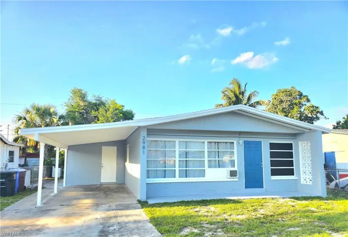 2981  Market  ST, Fort Myers, FL 33916