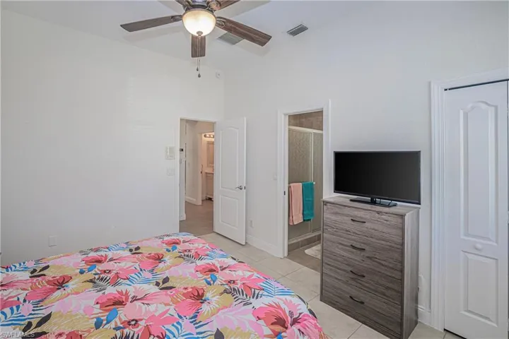 3815 Surfside Blvd, Cape Coral, Florida 33914