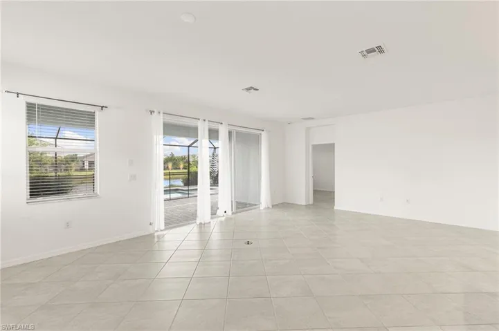 2525 Kona Way, Naples, Florida 34120