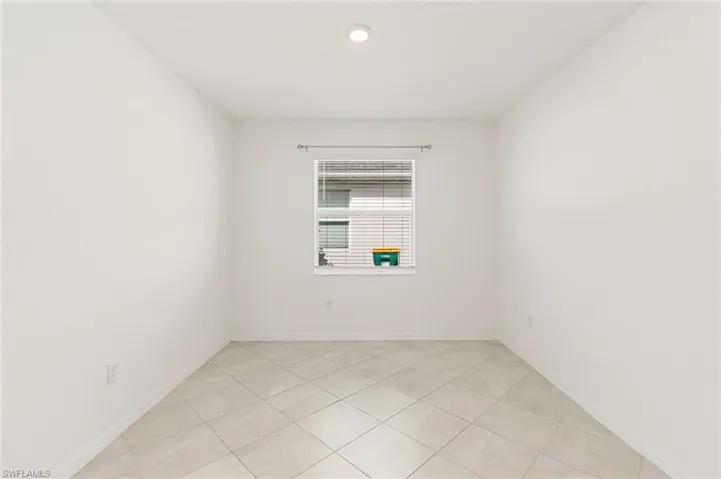 2525 Kona Way, Naples, Florida 34120