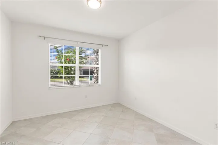2525 Kona Way, Naples, Florida 34120