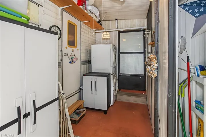 310 Fountain View Blvd, North Fort Myers, Florida 33903