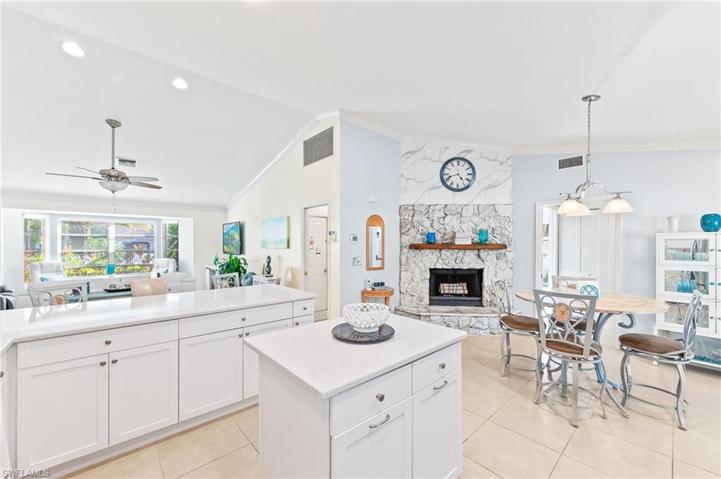 Eat-in Kitchen