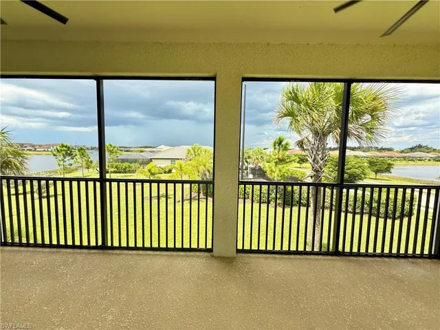 12048  Hawthorn Lake  DR, Fort Myers, FL 33913