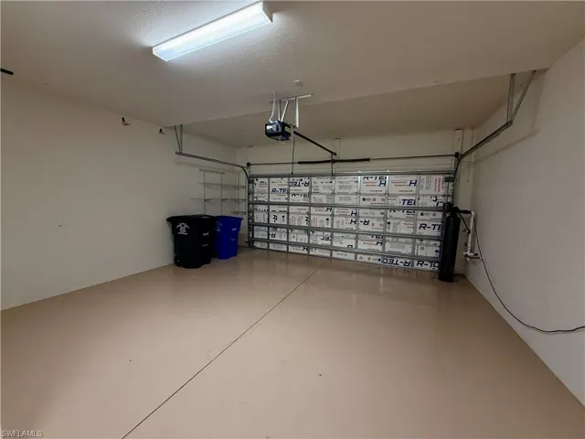 12048  Hawthorn Lake  DR, Fort Myers, FL 33913