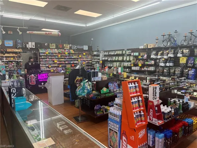 Tobacco retail store