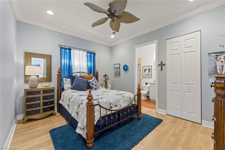 3288  Atlantic  CIR, Naples, FL 34119