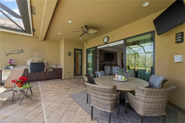 3288  Atlantic  CIR, Naples, FL 34119