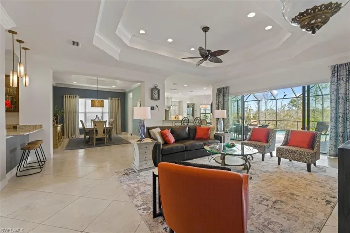 3288  Atlantic  CIR, Naples, FL 34119