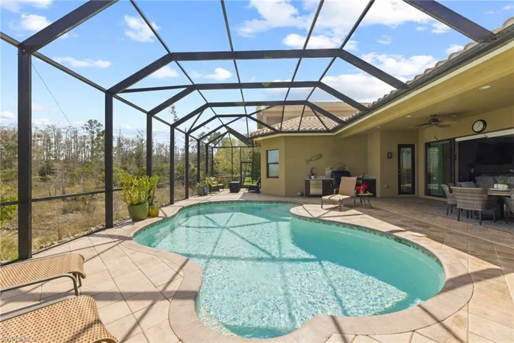 3288  Atlantic  CIR, Naples, FL 34119