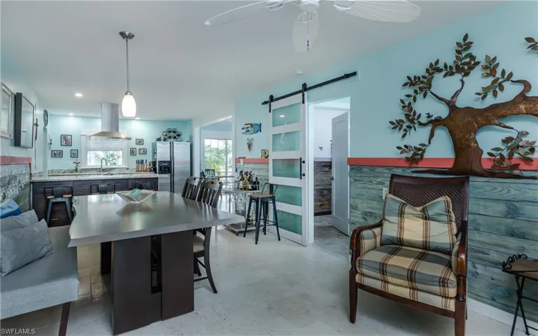 847 Oak St, Fort Myers Beach, Florida 33931