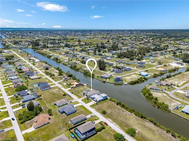 2441 Nw 9th Ter, Cape Coral, Florida 33993