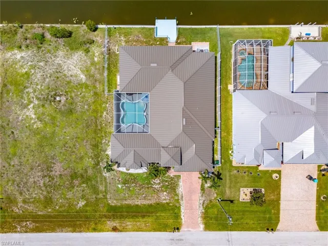 2441 Nw 9th Ter, Cape Coral, Florida 33993