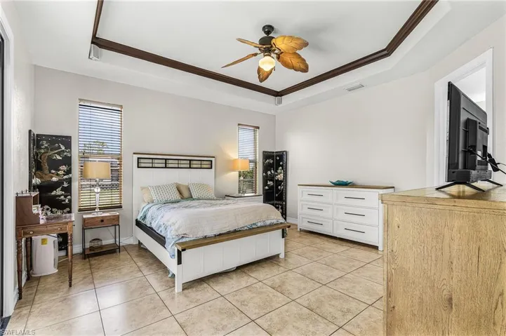 2441 Nw 9th Ter, Cape Coral, Florida 33993