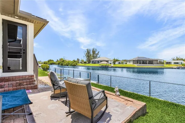 2441 Nw 9th Ter, Cape Coral, Florida 33993