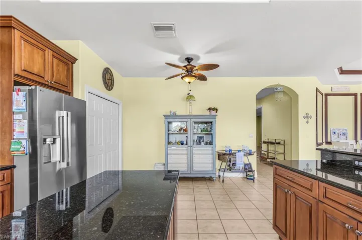 2441 Nw 9th Ter, Cape Coral, Florida 33993