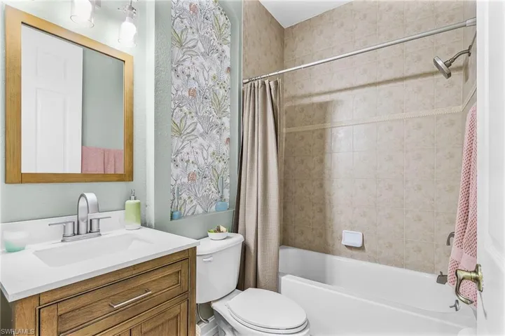 2441 Nw 9th Ter, Cape Coral, Florida 33993