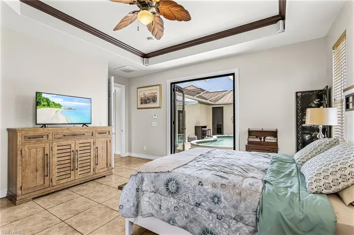2441 Nw 9th Ter, Cape Coral, Florida 33993