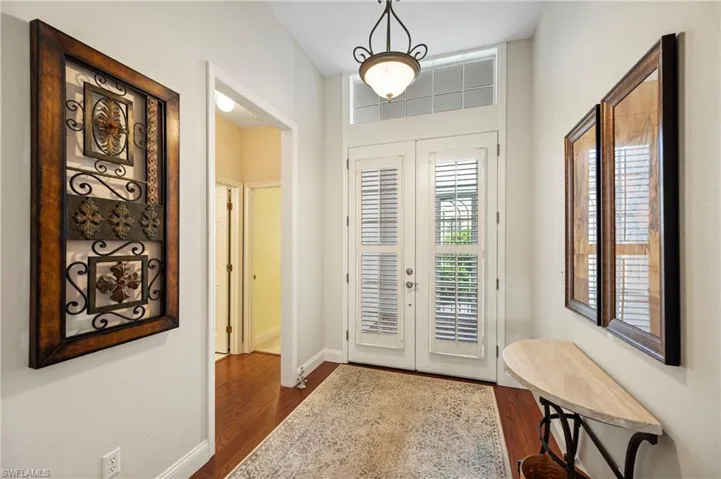 1742  Marsh  RUN, Naples, FL 34109