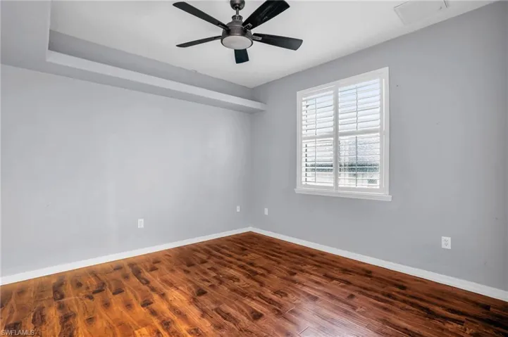 Guest bedroom #1