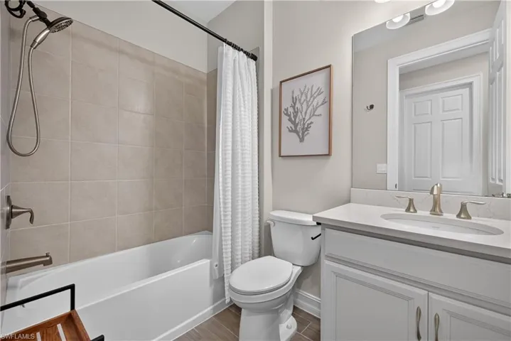 847 Enbrook Loop, Naples, Florida 34114