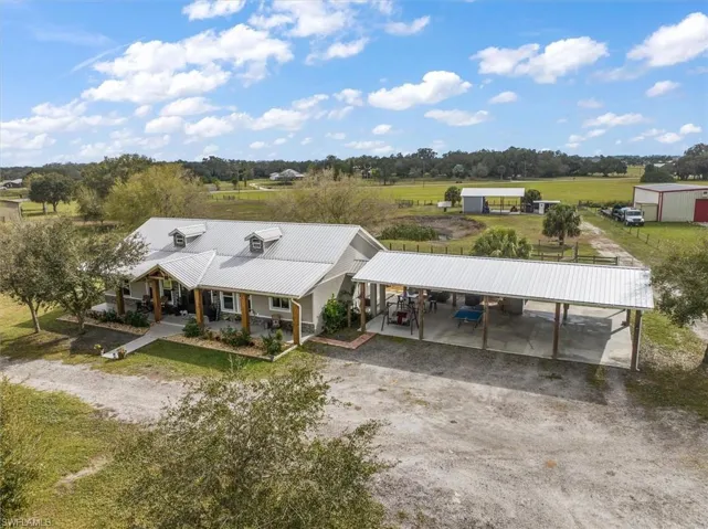 2010  Frontier  CIR, Labelle, FL 33935