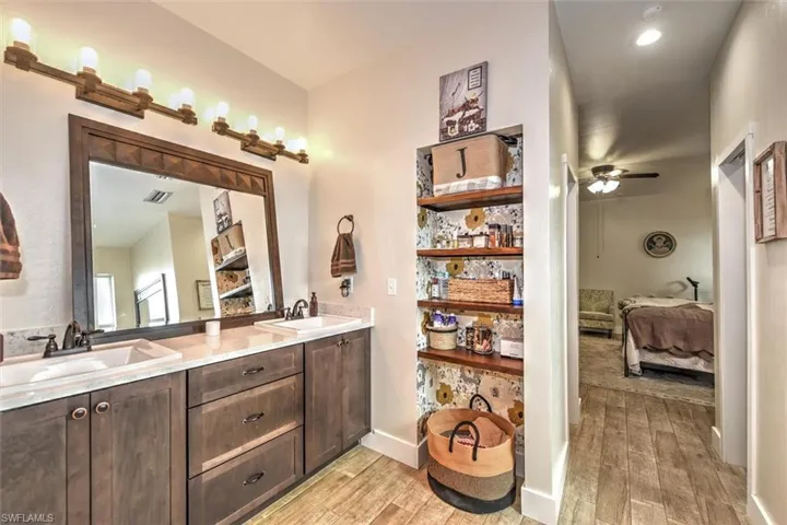 2010  Frontier  CIR, Labelle, FL 33935
