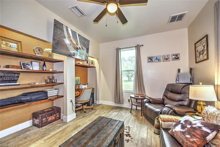 2010  Frontier  CIR, Labelle, FL 33935