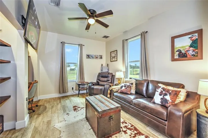 2010  Frontier  CIR, Labelle, FL 33935