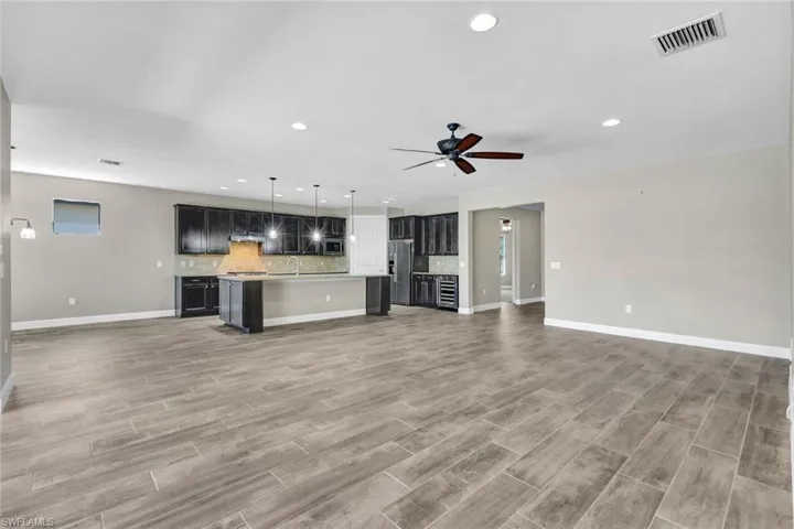 12035  Winfield  CIR, Fort Myers, FL 33966