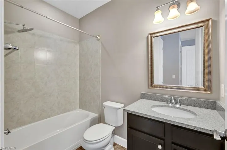 Guest bathroom 3