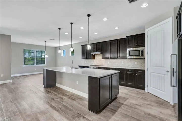 12035  Winfield  CIR, Fort Myers, FL 33966