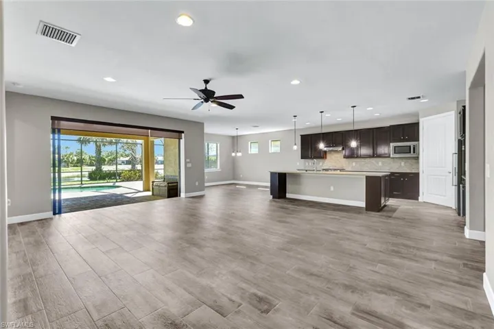 12035  Winfield  CIR, Fort Myers, FL 33966