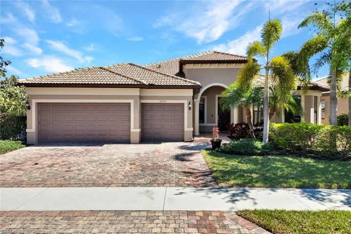 12035  Winfield  CIR, Fort Myers, FL 33966