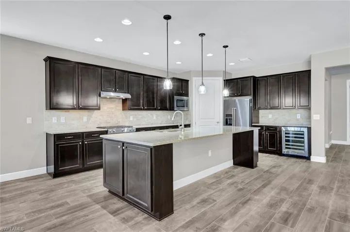 12035  Winfield  CIR, Fort Myers, FL 33966