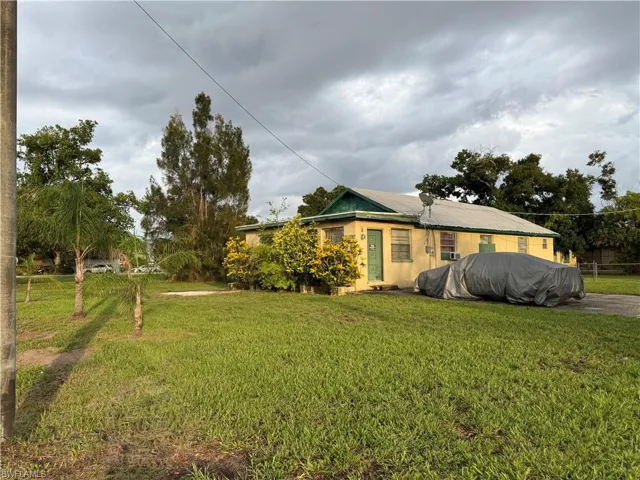 3454 Michigan AVE, Fort Myers, FL 33916,225055332