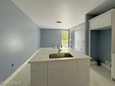 2103 French St, Fort Myers, Florida 33916