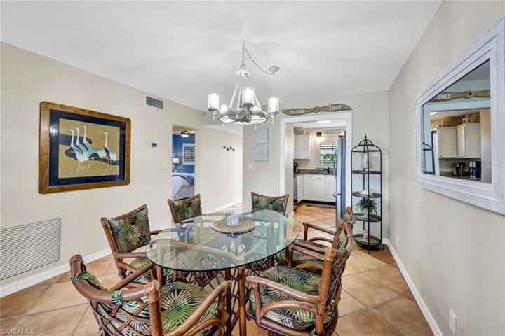 Dining Area to Kitchen