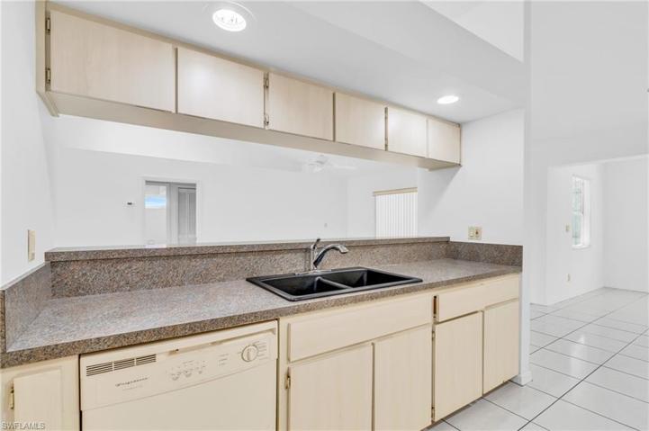 1214 Albemarle CIR, LEHIGH ACRES FL 33936