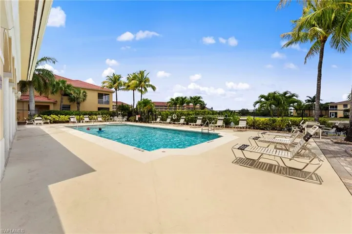 4109  Bellasol  CIR, Fort Myers, FL 33916