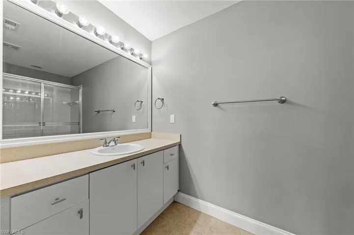4109  Bellasol  CIR, Fort Myers, FL 33916