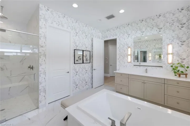 12065 Datura Pl, Naples, Florida 34120
