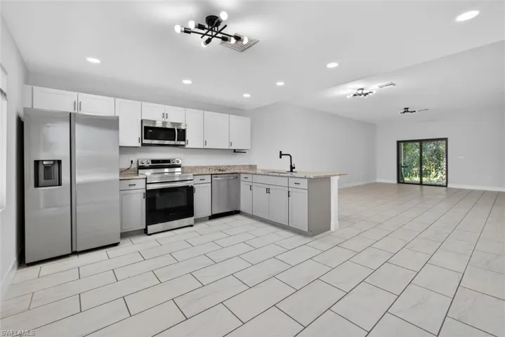 7066 Babcock Rd, Fort Myers, Florida 33967