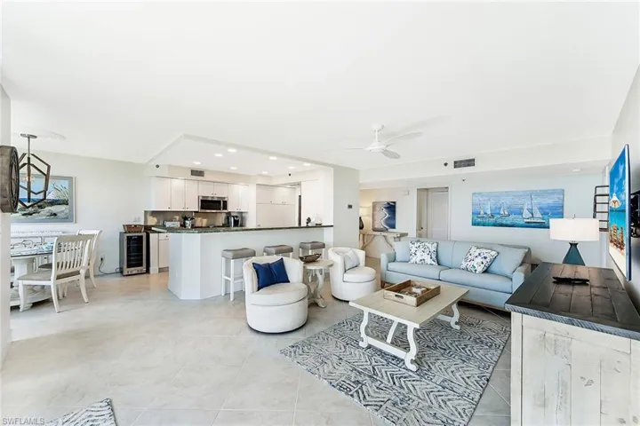 Looking toward Kitchen/Dining Area