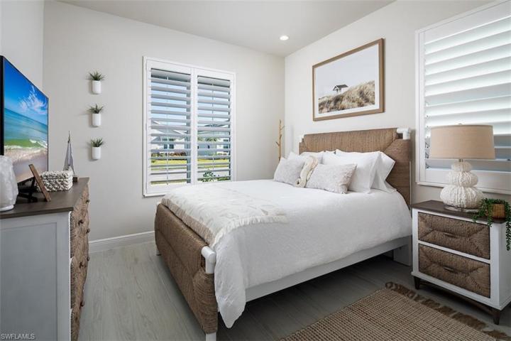 Guest bedroom 1