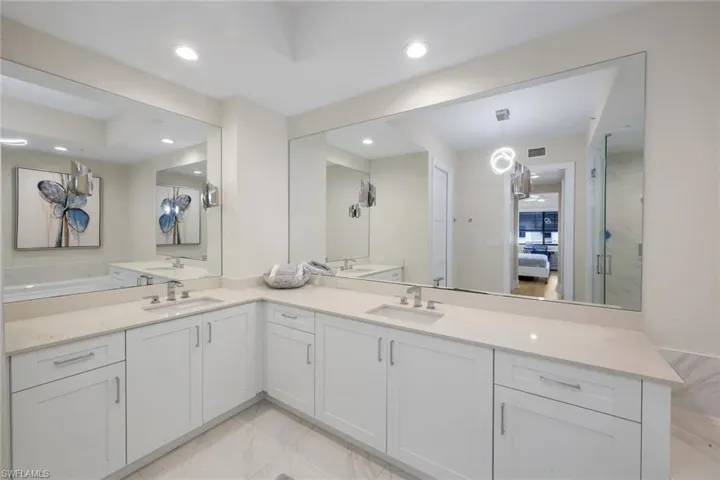 1135 3rd Ave S 518, Naples, Florida 34102